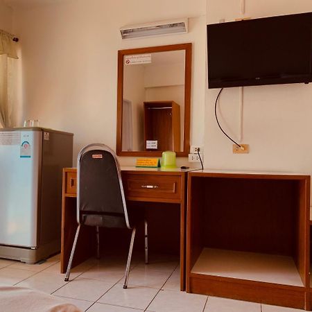 Baansilp Hotel Csiangraj Kültér fotó